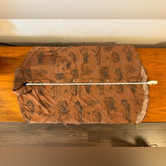 Cotton On short sleeve button up. - Picture 4 of 5